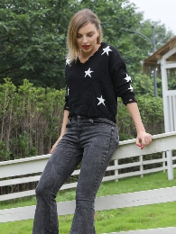 Hot Selling Mommy and Me Black Star Distressed Sweater