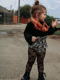 Wholesale Kid's Heart Lace Tights