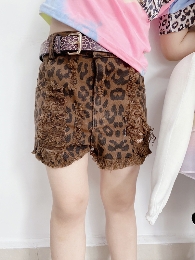 Wholesale Leopard / Tie Dye Hole Denim Shorts