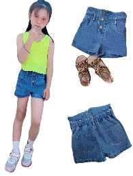 Girl' s high waist denim shorts 